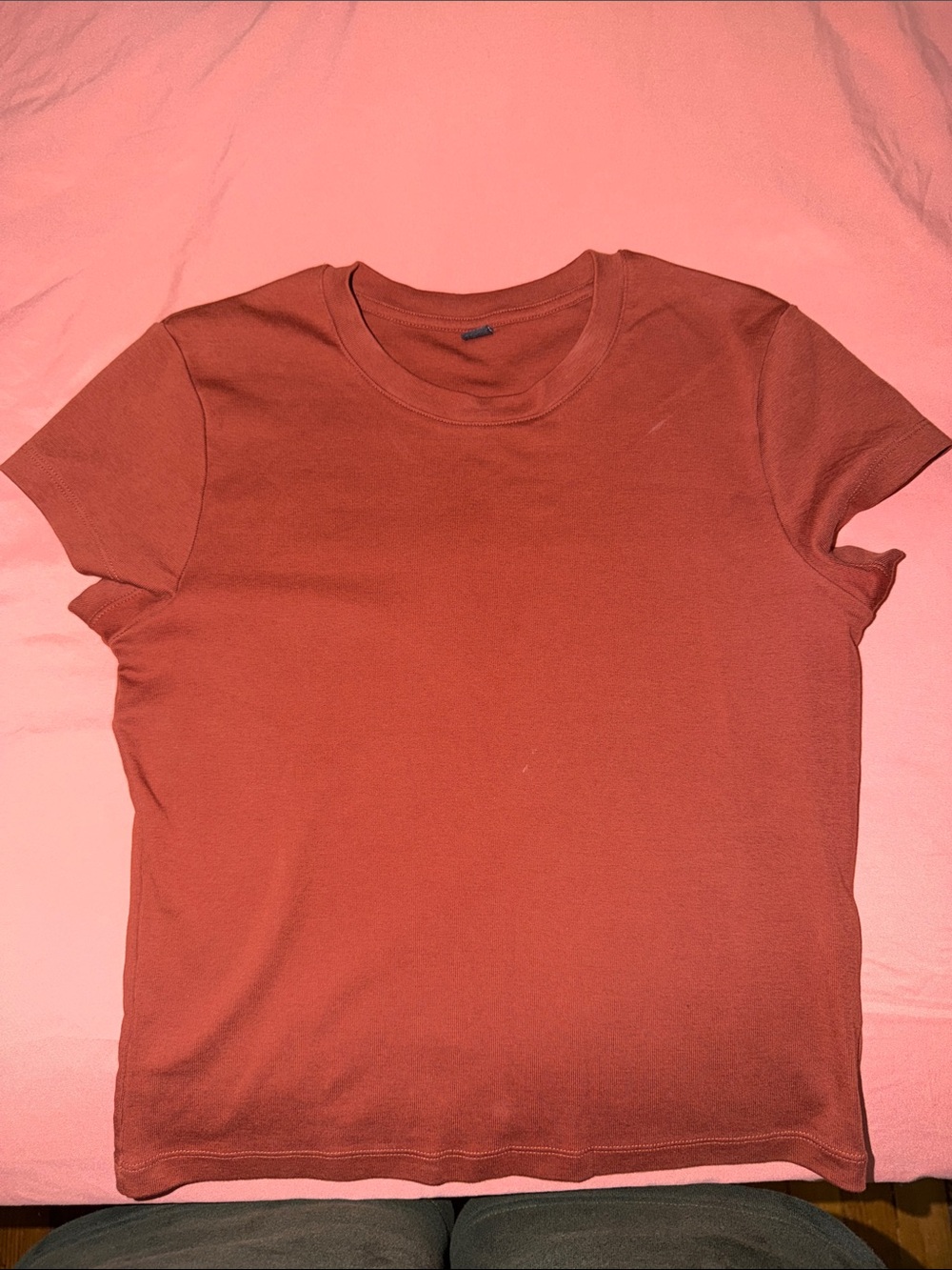 Uniqlo Women’s Short-Sleeve Crewneck Tee in Rusty Orange